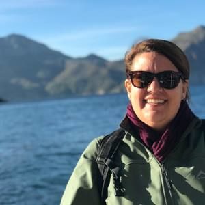 Meet your Posher, April